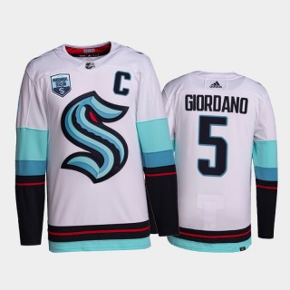 Seattle Kraken Mark Giordano #5 Away 2021-22 Authentic Jersey White